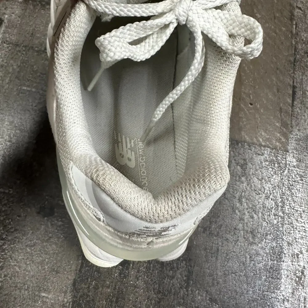 New Balance 9060 Reflection (GS) GC9060LL Women’s Size 6 White Shoes - Picture 4 of 16